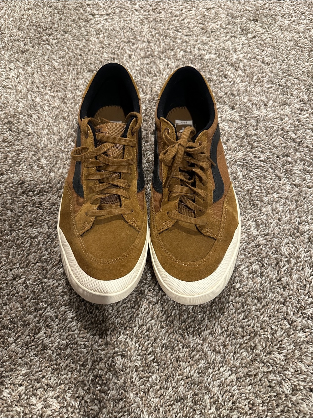 Vans Men’s Tan Brown Suede Low-Top Sneakers